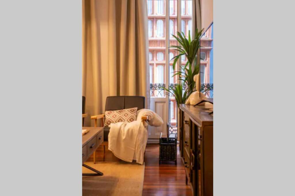 Exclusivo Apartamento En El Casco Viejo Bilbao Kültér fotó
