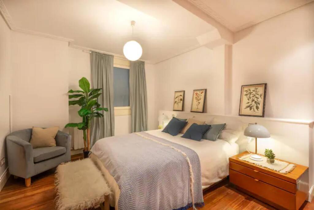 Exclusivo Apartamento En El Casco Viejo Bilbao Kültér fotó