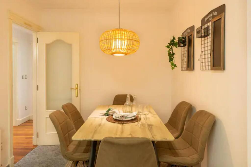 Exclusivo Apartamento En El Casco Viejo Bilbao Kültér fotó